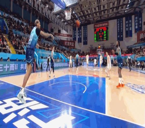 湖人逆转爵,士攀升西部,浓眉哥,球探比分,球探,球探体育比分,球探体育